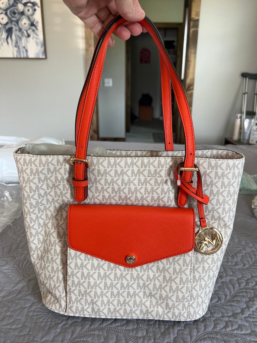 NWT Michael Kors Clementine shoulder tote. Orange/gray/white